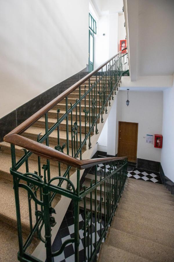 Theatre Square Apartments 诺威萨 外观 照片