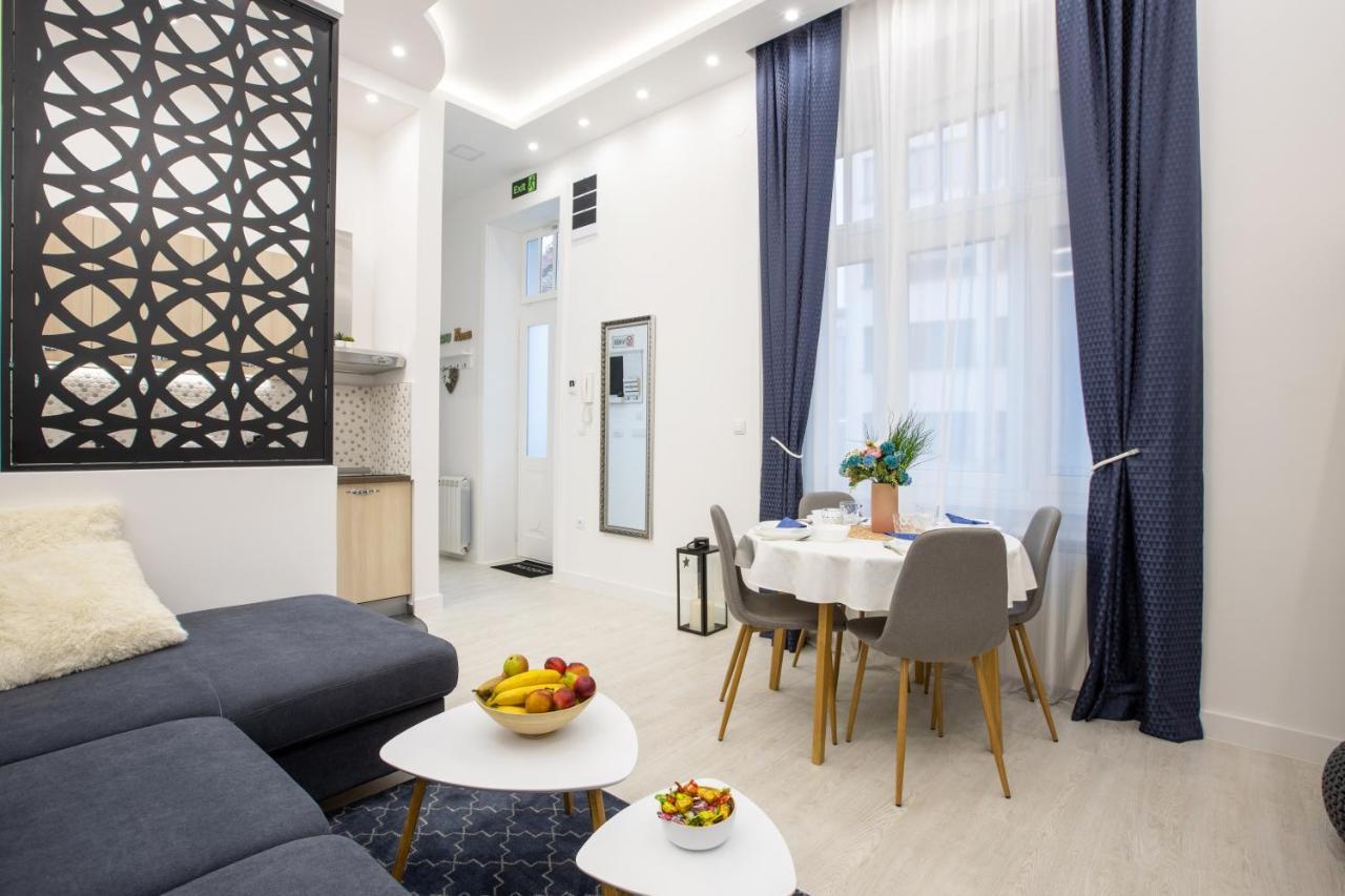 Theatre Square Apartments 诺威萨 外观 照片